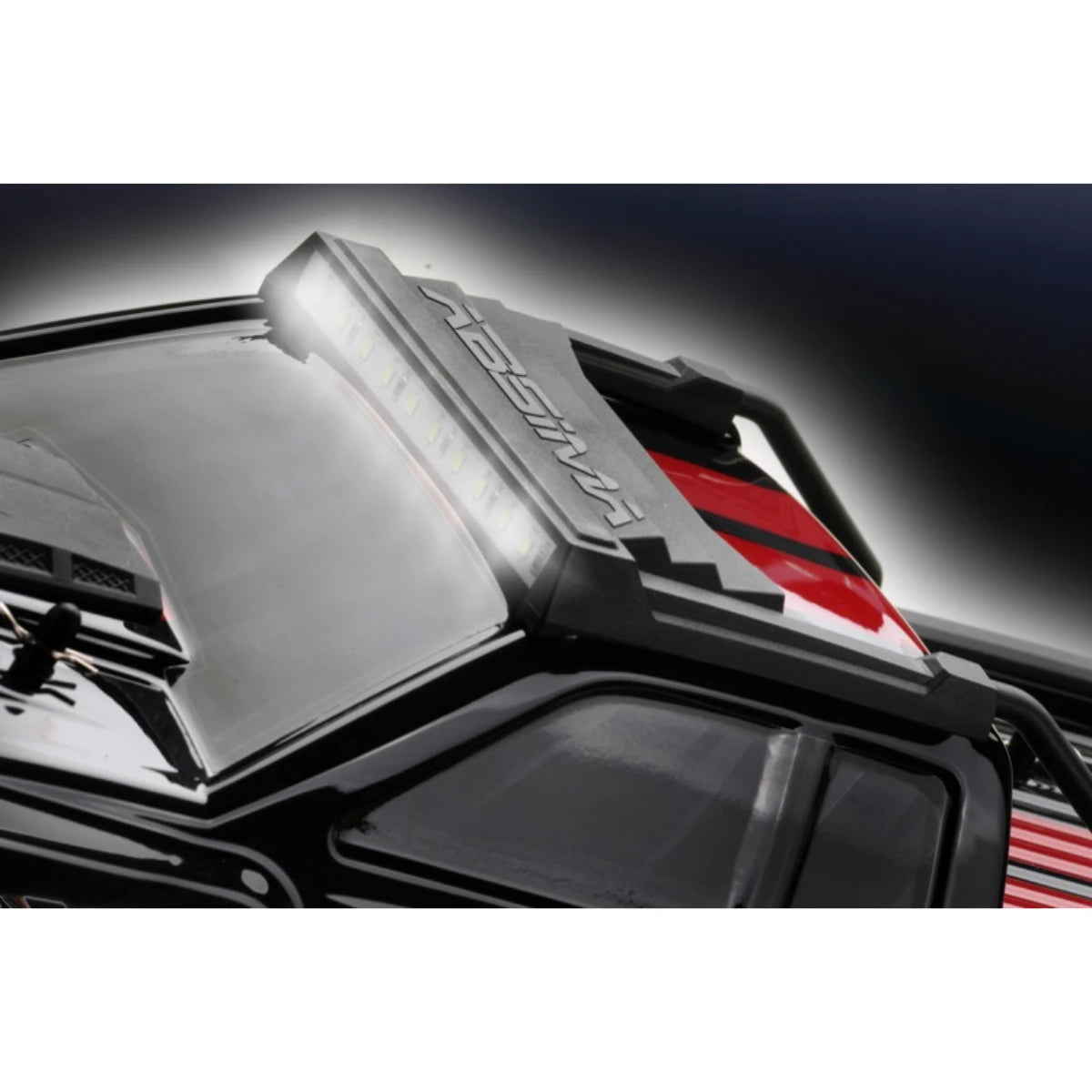 Absima AMT3.4-V2 Monster Truck 4WD 12224V2 im Maßstab 1:10 Monster Truck RTR – Detailansicht mit LED-Lichtbalken auf dem Dach