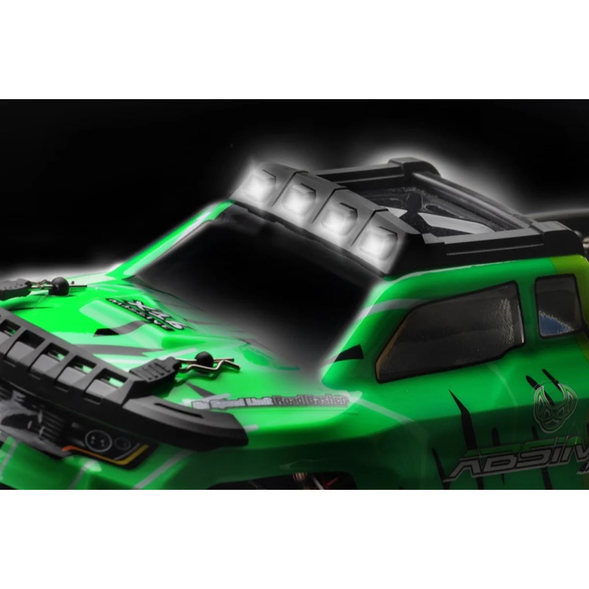 Absima Monster Truck Mini AMT 4WD Gelb/Grün 16008 im Maßstab 1:16 Monster Truck RTR – Detailansicht mit LED-Dachleuchten
