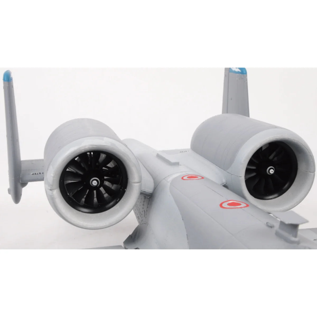Amewi AMXPlanes A10 Thunderbolt II Jet EPO 24121 Flugzeug PNP – Frontansicht