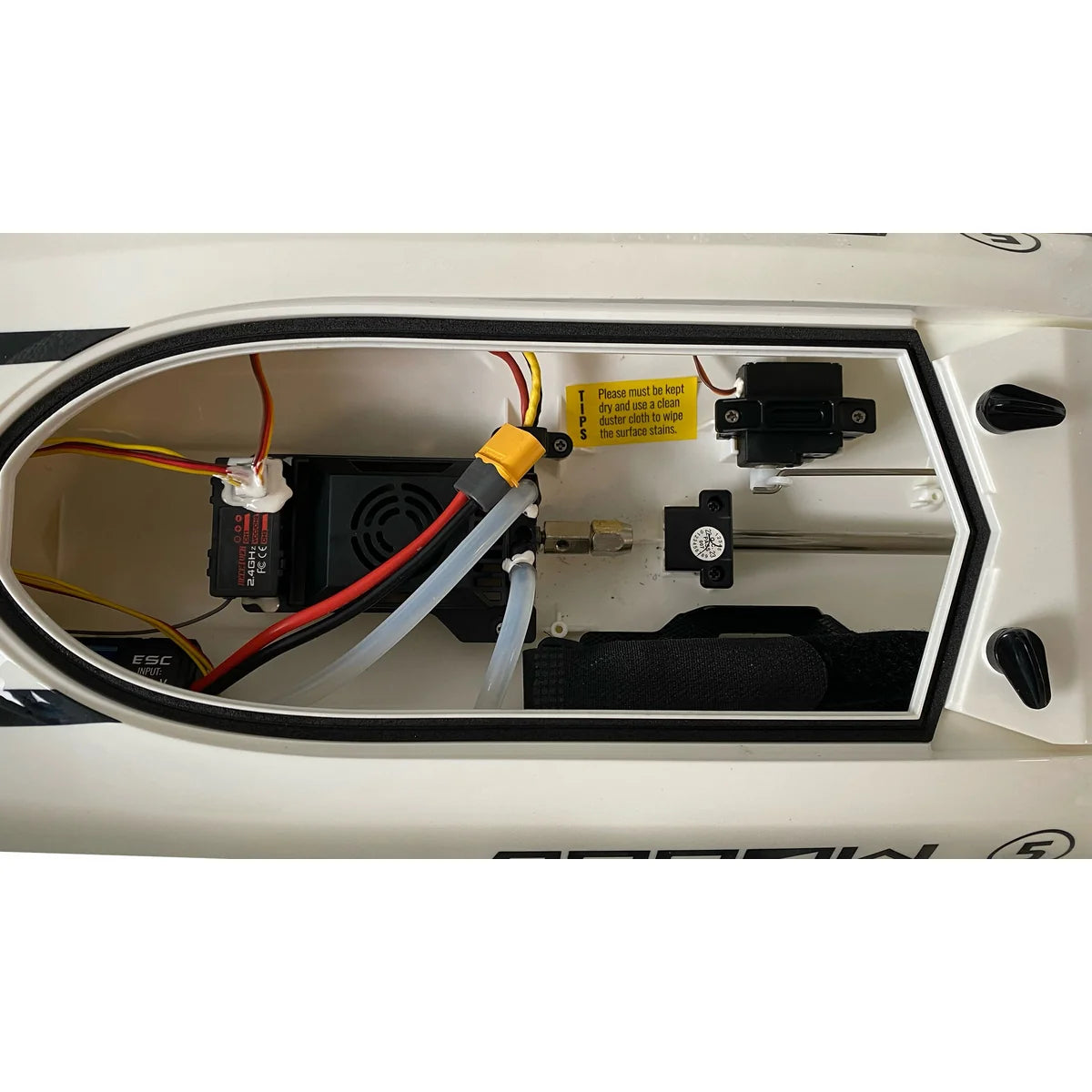 Amewi Arrow 5 Mono Speedboot brushless 633mm 26088 Speedboot RTR – Innenraum mit Elektronik, Motor, Akku und Servos
