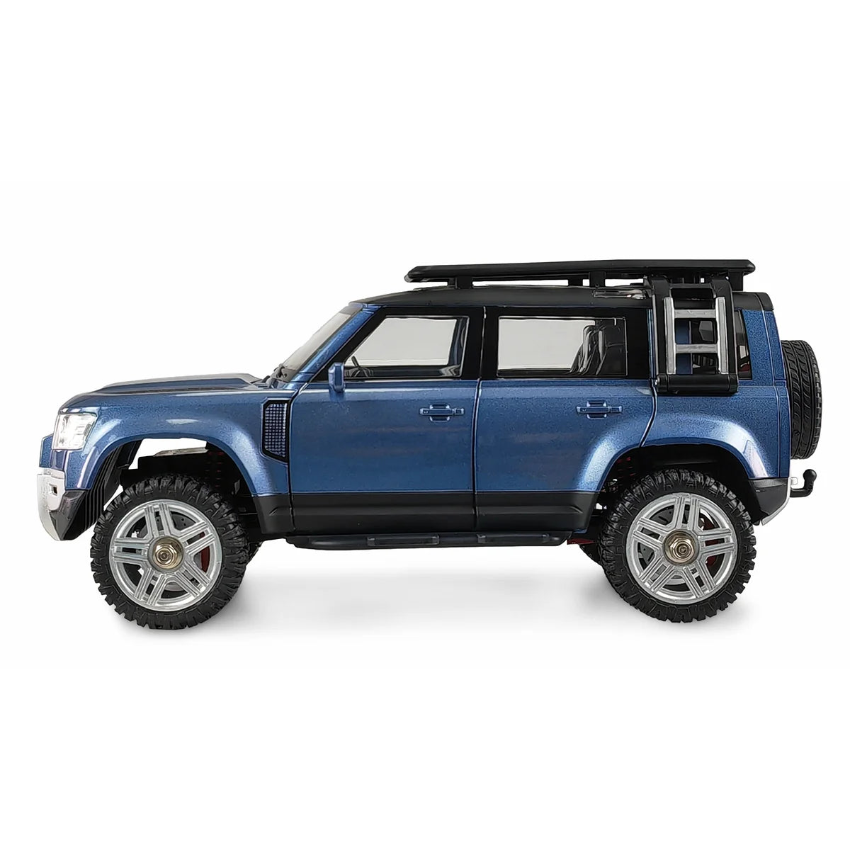 Amewi D110X24 Metall Scale Crawler 4WD Blau 22664 im Maßstab 1:24 Crawler RTR – Seitenansicht mit Dachgepäckträger und Leiter