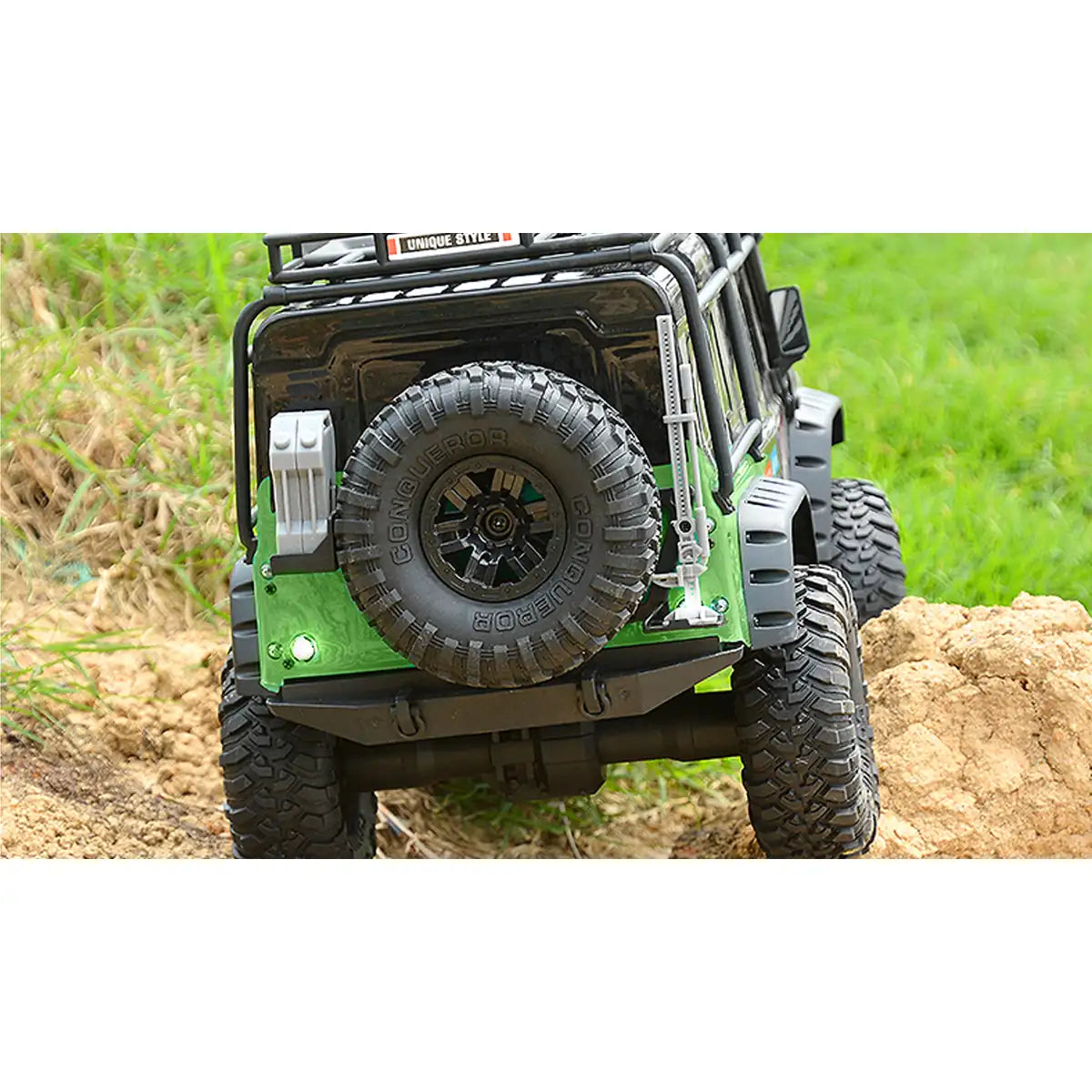 Amewi Dirt Climbing Fierce Tiger SUV Crawler 4WD 22590 im Maßstab 1:10 Panzer RTR – Rückansicht