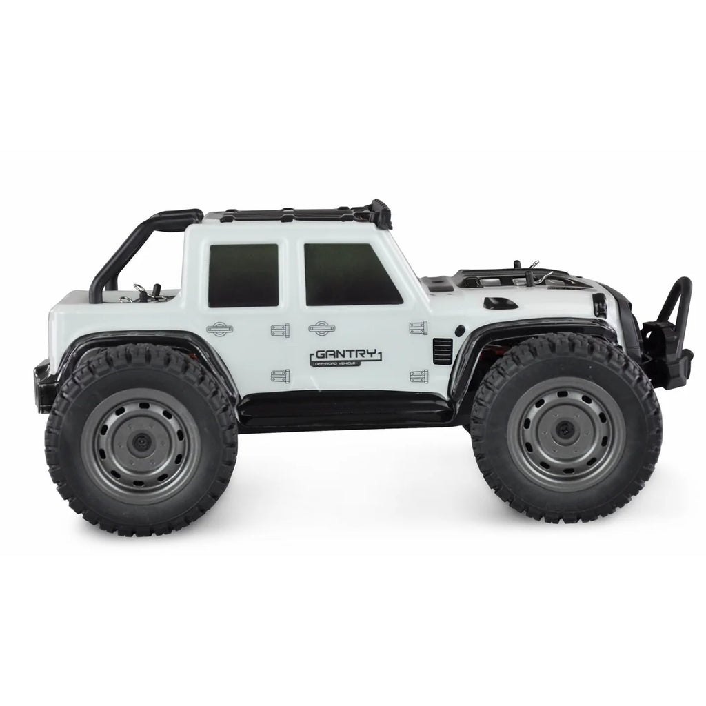 Amewi Gantry Cross-Country Truck brushed 4WD weiß 22606 im Maßstab 1:16 Offroad RTR – Seitenansicht