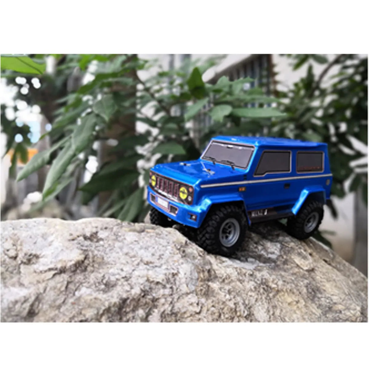 Amewi Karosserie AM24 Mini-J blau metallic 015-24028 im Maßstab 1:24 Crawler – Seitenansicht