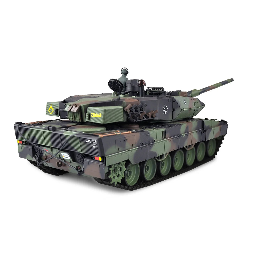 Amewi Leopard 2A6 Advanced Line IR/BB 23112 im Maßstab 1:16 Panzer RTR – Seitenansicht