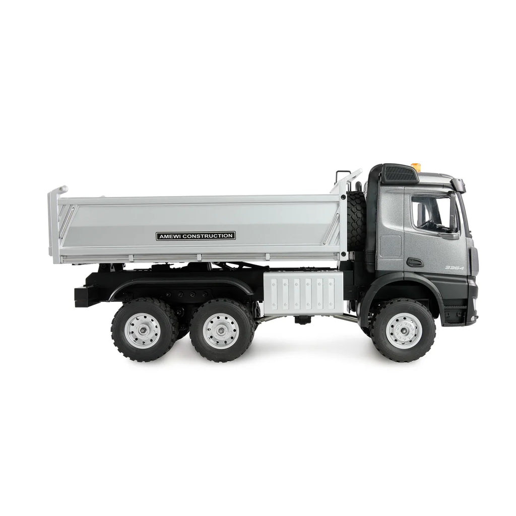 Amewi Mercedes-Benz Arocs Kipper 6x6 Anthrazit 22685 im Maßstab 1:14 Baumaschine RTR – Seitenansicht