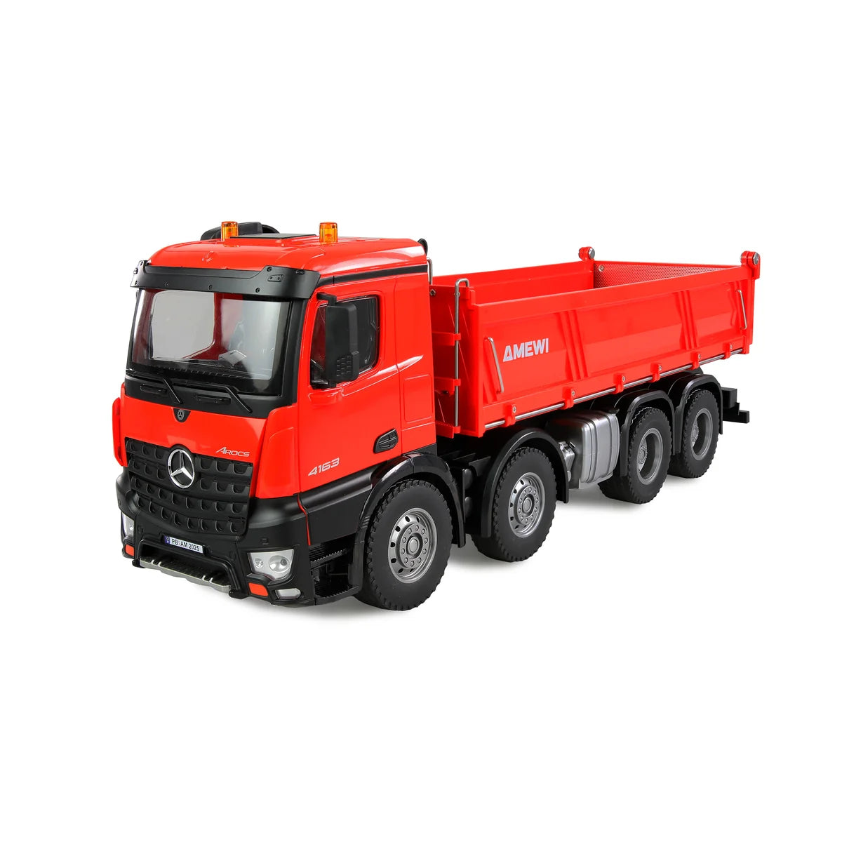 Amewi Mercedes-Benz Arocs Muldenkipper 8x4/4 4WD rot 22693 im Maßstab 1:18 Baumaschine RTR – Seitenansicht