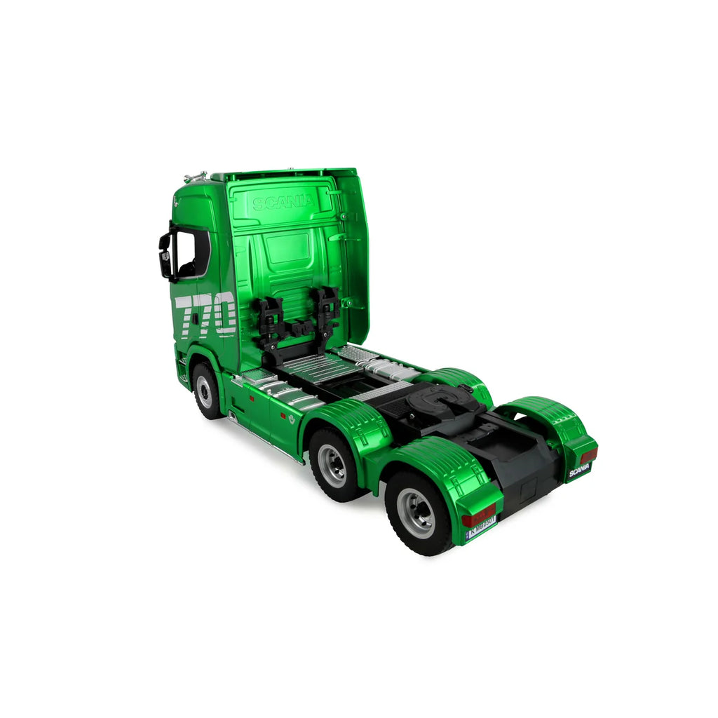 Amewi Scania 770 S Zugmaschine 6x4 Grün 22770 im Maßstab 1:18 Truck RTR – Seitenansicht