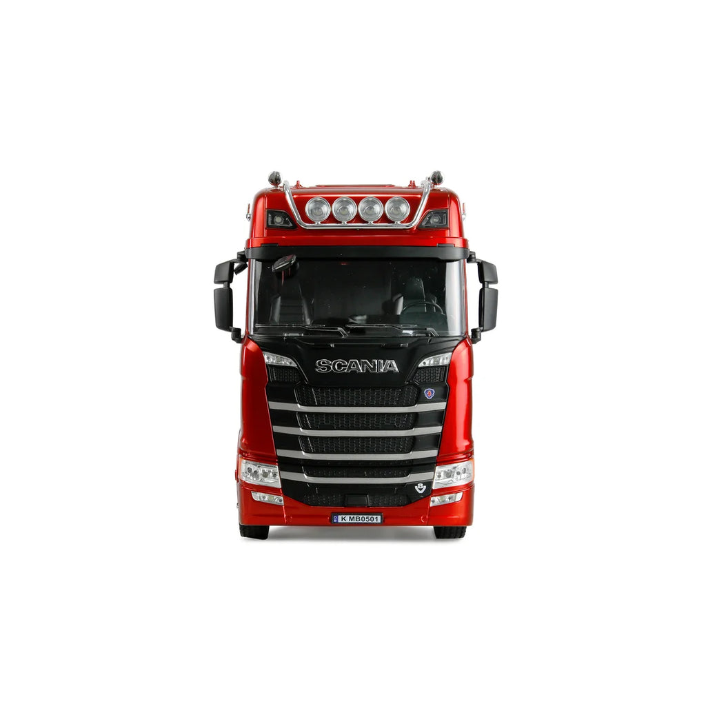Amewi Scania 770 S Zugmaschine 6x4 Rot 22717 im Maßstab 1:18 Truck RTR – Frontansicht mit Scheinwerfern und Dachleuchten