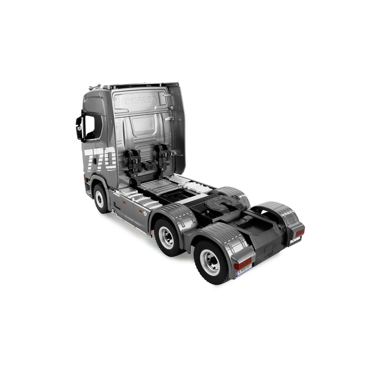 Amewi Scania 770 S Zugmaschine 6x4 Silber 22762 im Maßstab 1:18 Truck RTR – Seitenansicht