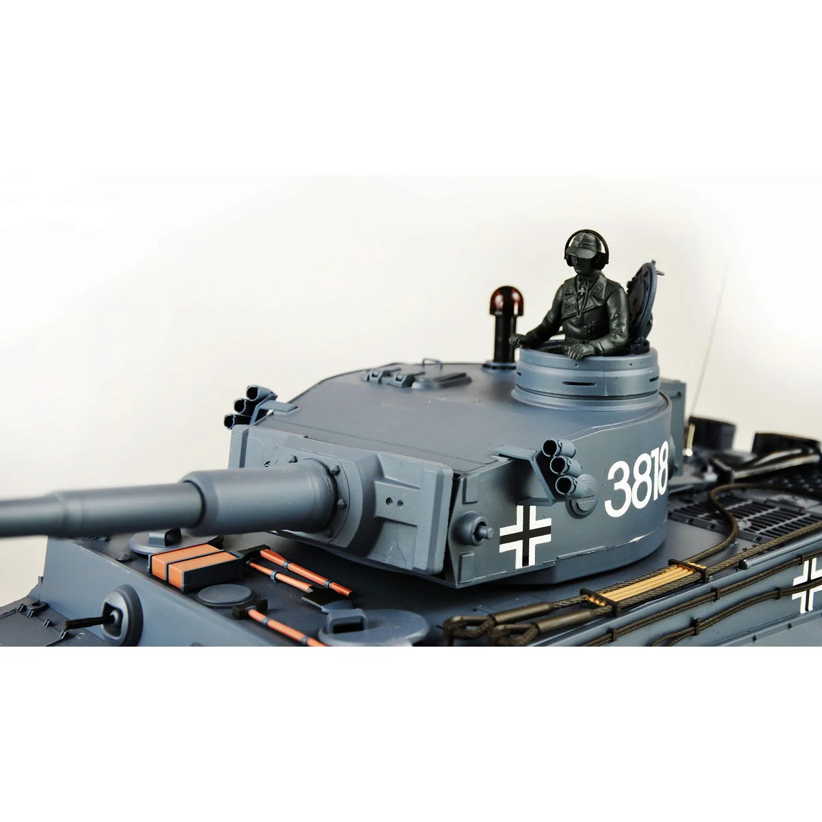 Amewi Tiger I Professional Line IR/BB 23102 im Maßstab 1:16 Panzer RTR – Draufsicht