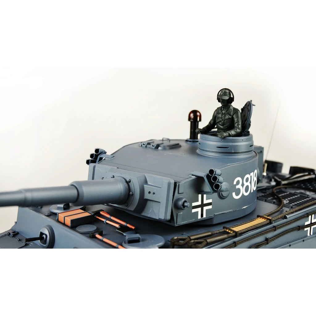 Amewi Tiger I Standard Line IR/BB 23059 im Maßstab 1:16 Panzer RTR – Draufsicht mit Geschützturm, Figuren und Munition