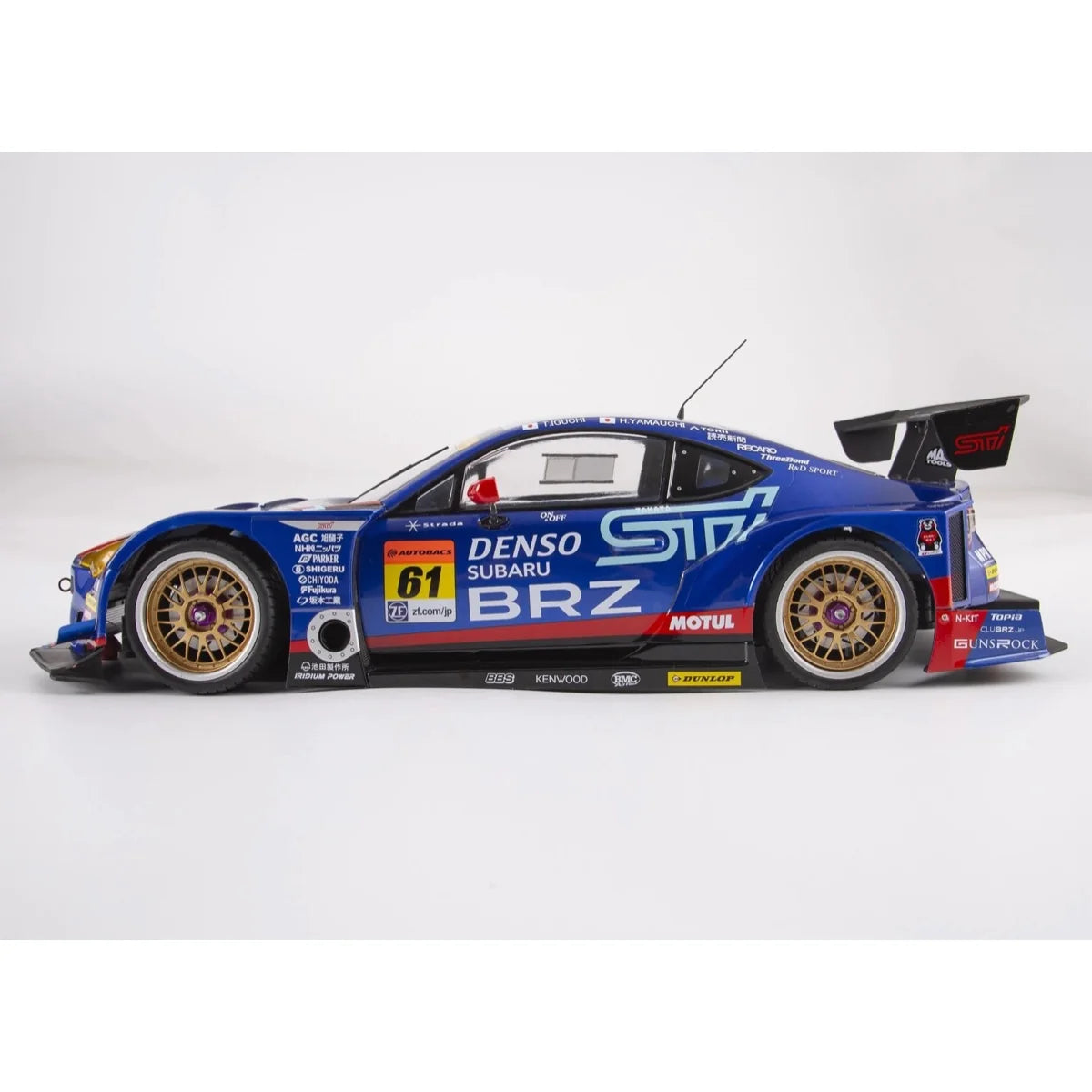 Killerbody SUBARU BRZ R&D SPORT Karosserie lackiert Blau KB48665 im Maßstab 1:10 Touring Car & Onroad – Seitenansicht