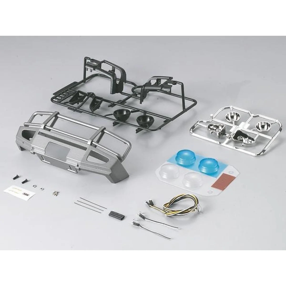 Killerbody TOYOTA LC70 Alu Rammschutz/LED Set Silber KB48669 Zubehör Crawler – Lieferumfang und Zubehör